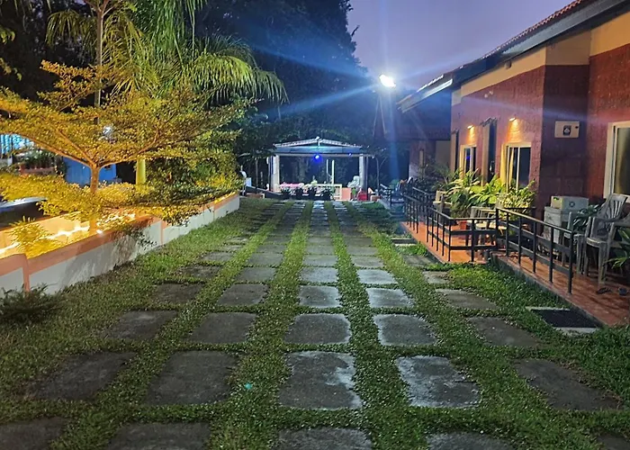 Redrock Homestay