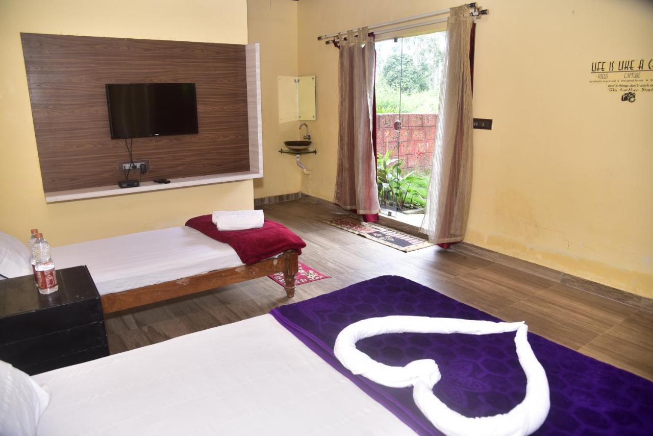 Redrock Homestay *